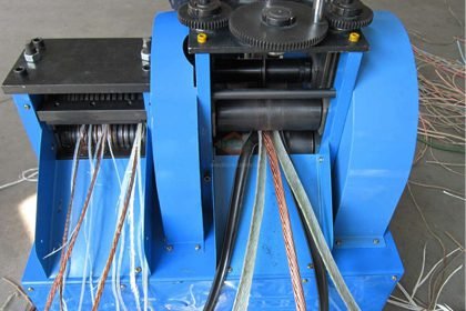 cable peeling machine