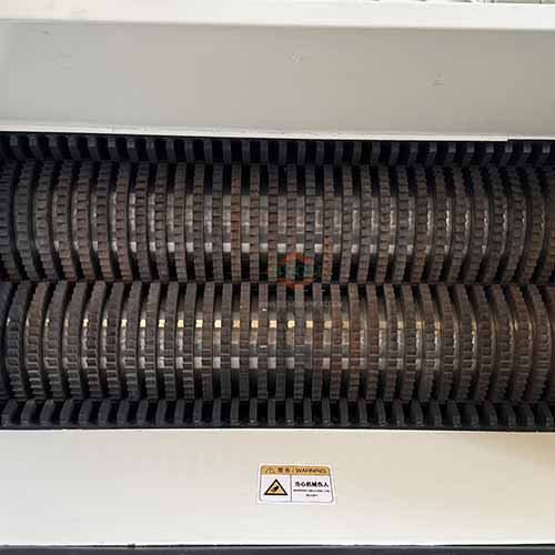 BS-D1600 shredder machine for wind turbine blades