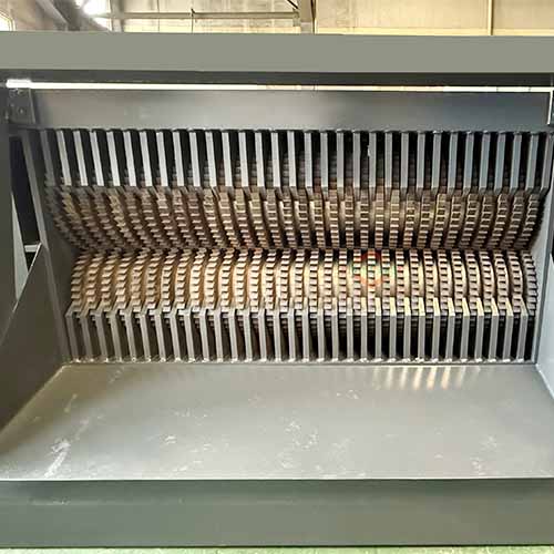 BSGH BS-D2000 wind turbine blades shredding machine