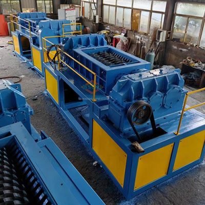 dual shaft shredder machine for sale from BSGH Granulator