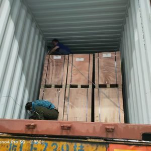 small machine packing picture